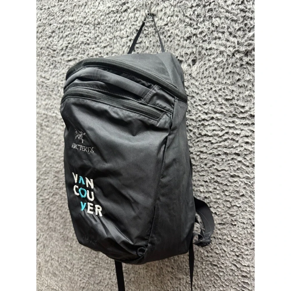 Arc'teryx Index 15 Backpack‎ Vancouver Edition Black Daypack Travel Bag - Picture 5 of 13